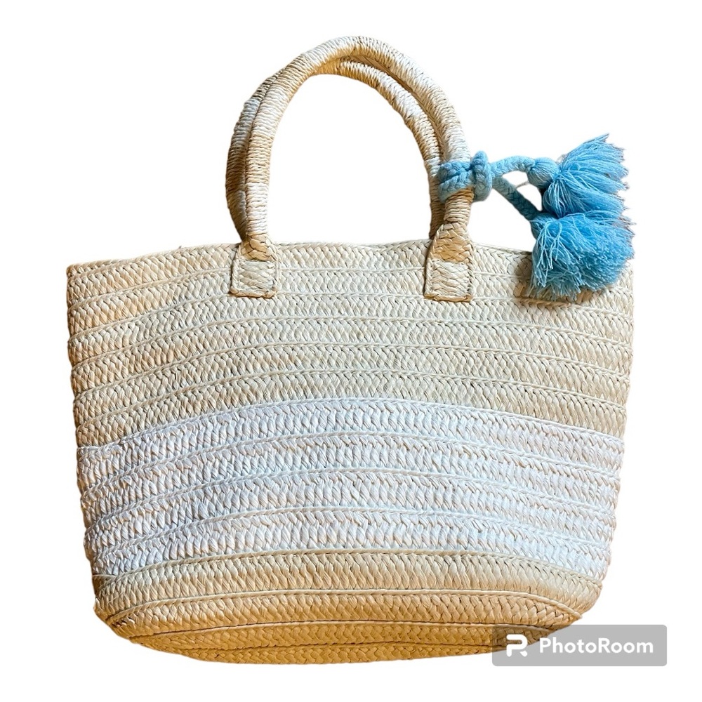 ALTRU “Made for Good” 2 tone woven straw tote bag w/ blue tassel - NWOT - cute!